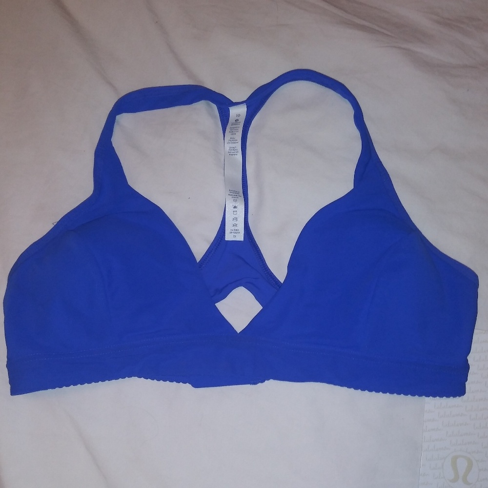 Sports bra
